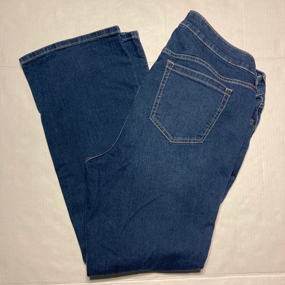 NWOT Torrid Relaxed Boot Medium Wash 16S Jeans